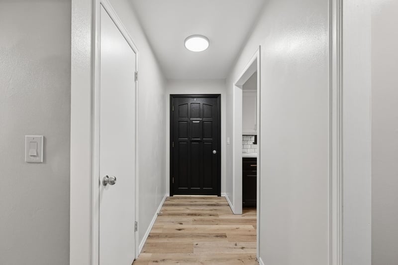 4001 W Bella Vi, Wichita, KS 67212