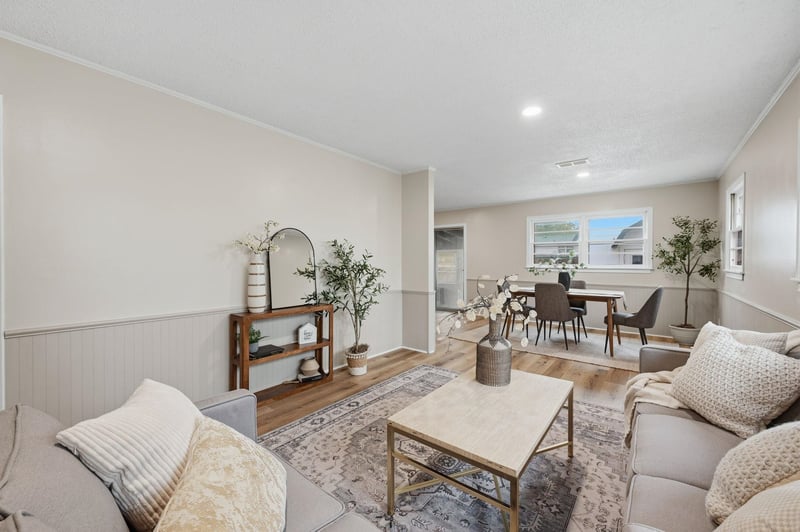 4001 W Bella Vi, Wichita, KS 67212