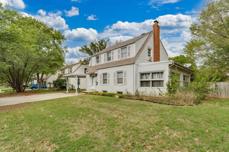 2410 E Wilma, Wichita, KS 67211