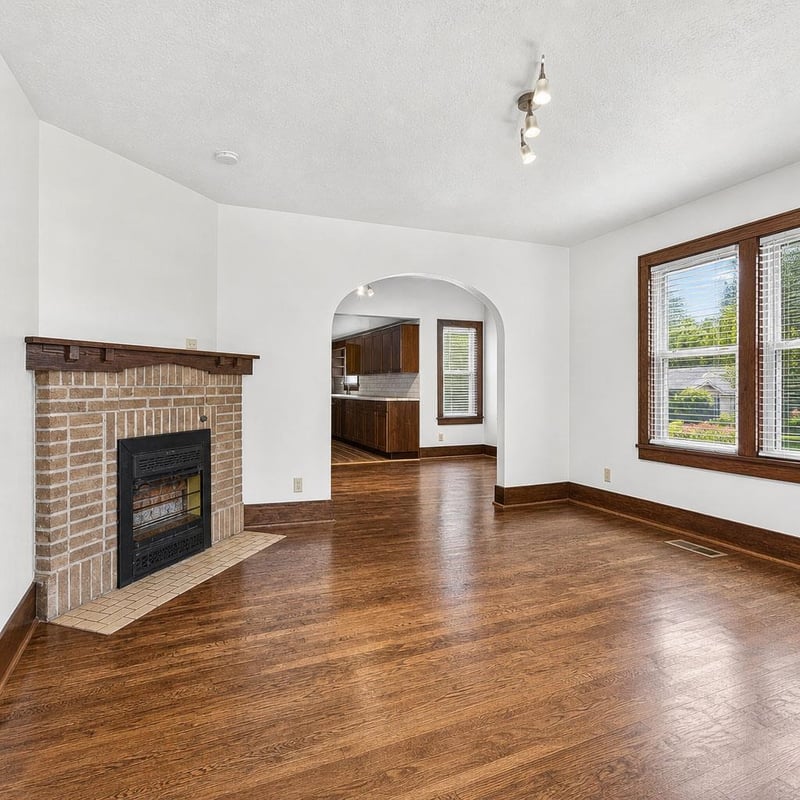 100 N C, Arkansas City, KS 67005