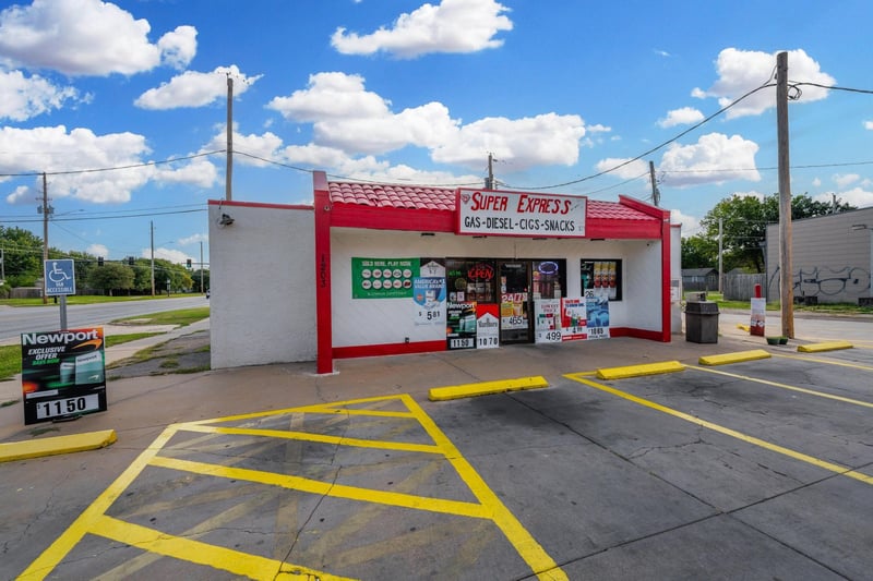 1203 E Pawnee St #1205 E Pawnee, Wichita, KS 67211