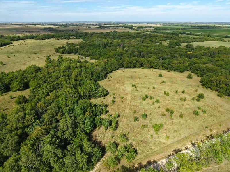 00000 W Mohawk Rd, Canton, KS 67428