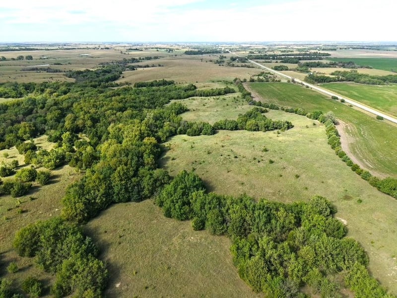 00000 27th Ave, Canton, KS 67428
