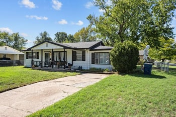 4601 S Vine Ave, Wichita, KS 67217