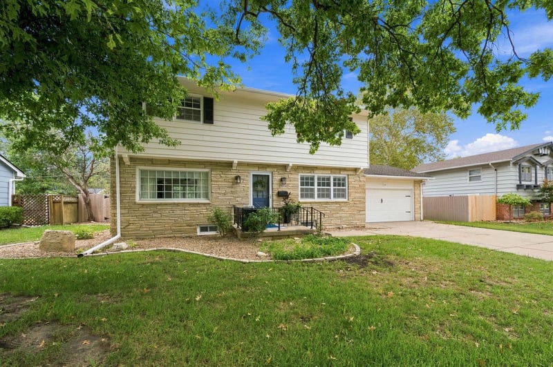 7005 E Magill, Wichita, KS 67206