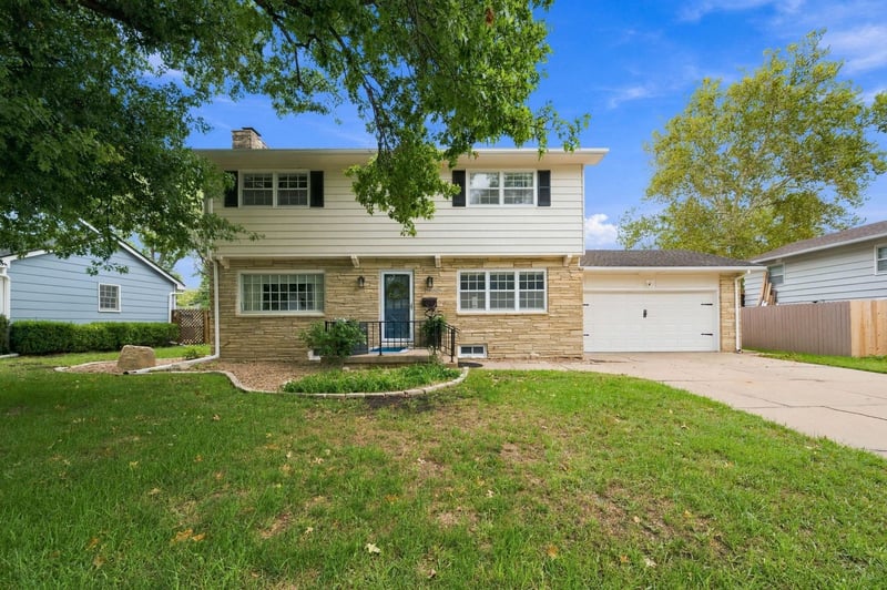 7005 E Magill, Wichita, KS 67206