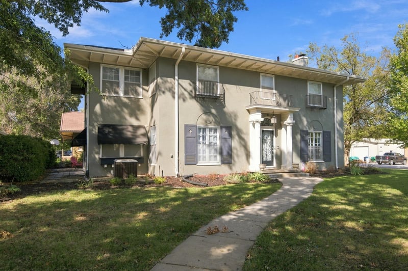 201 N Plum St, Eureka, KS 67045