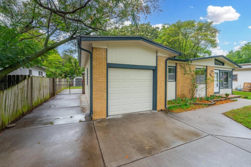 461 S Westview Dr, Derby, KS 67037