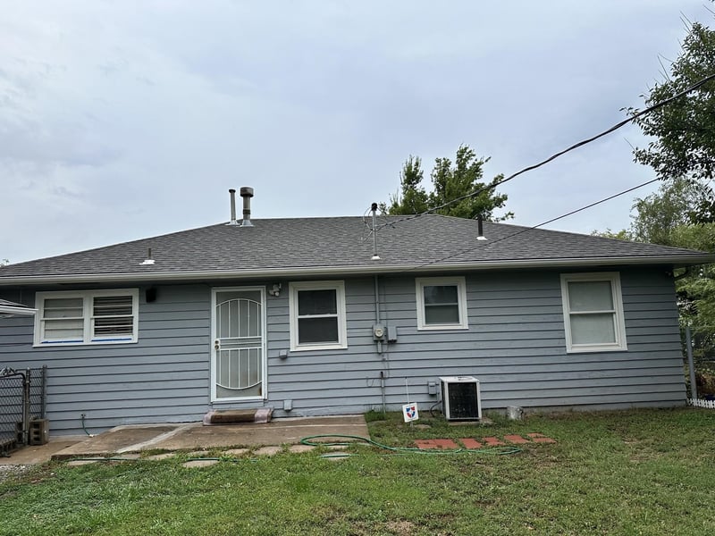 1842 N Estelle, Wichita, KS 67214