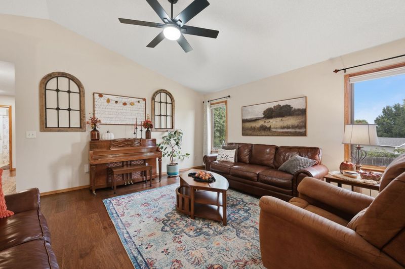 2415 Eastridge Ct, Goddard, KS 67052
