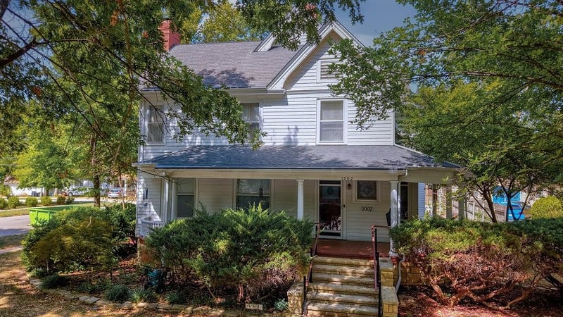 1002 E 9th Ave, Winfield, KS 67156