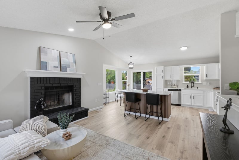 1012 E Winding Ln, Derby, KS 67037