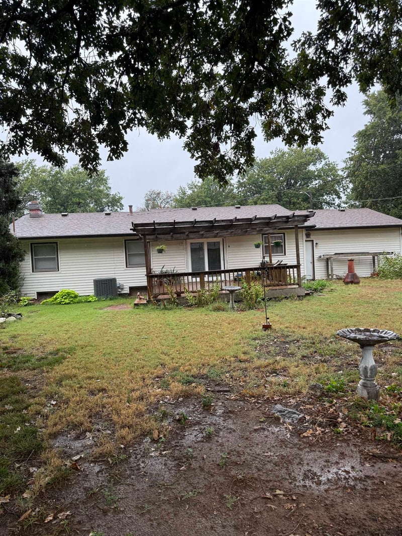 1452 N Melrose Ln, Wichita, KS 67212-1525