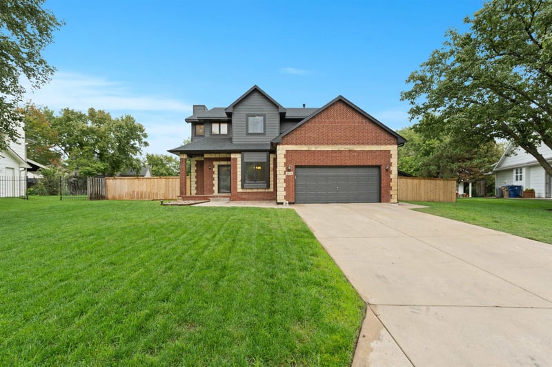 2612 N Tamarisk St, Derby, KS 67037
