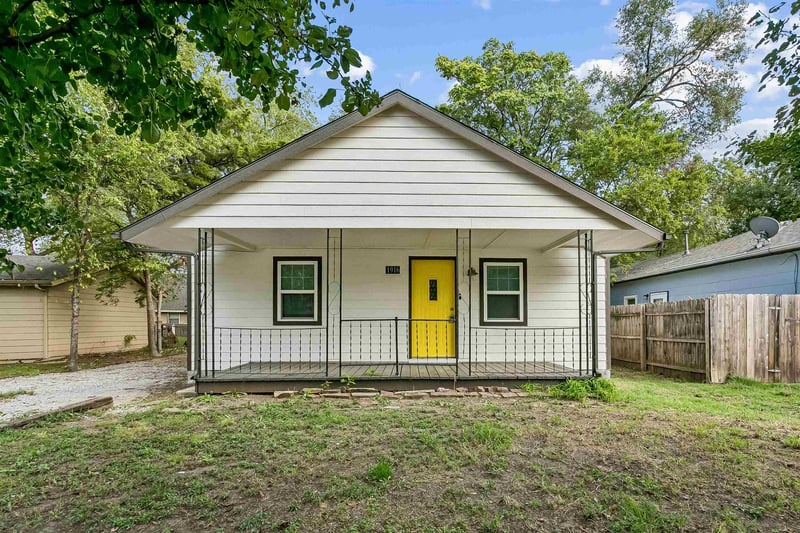 1916 S Mosley, Wichita, KS 67211