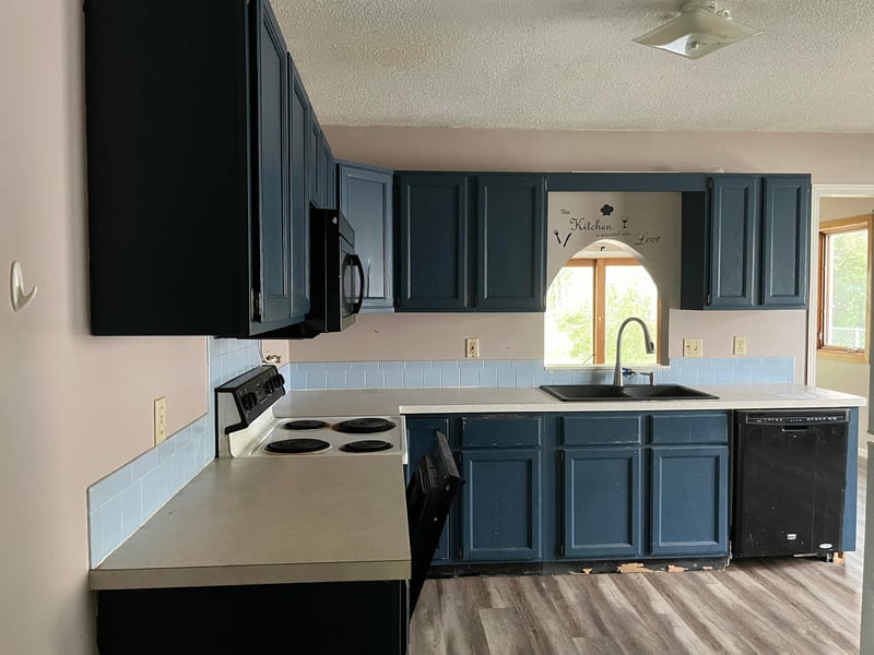 1701 W 30th St S, Wichita, KS 67217-0000