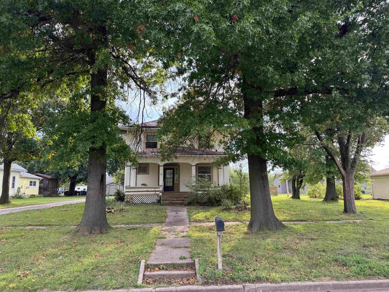 314 N Mulberry, Eureka, KS 67045