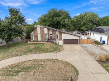 329 N Lioba Dr, Andover, KS 67002