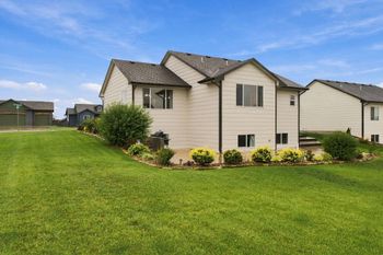 3103 E Reiss Ct, Park City, KS 67219