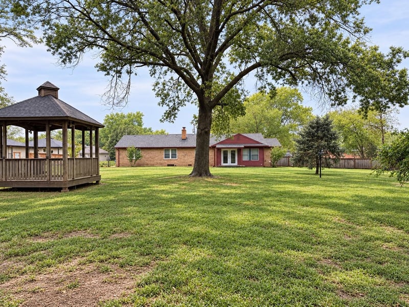 1236 N Gow Ave, Wichita, KS 67203