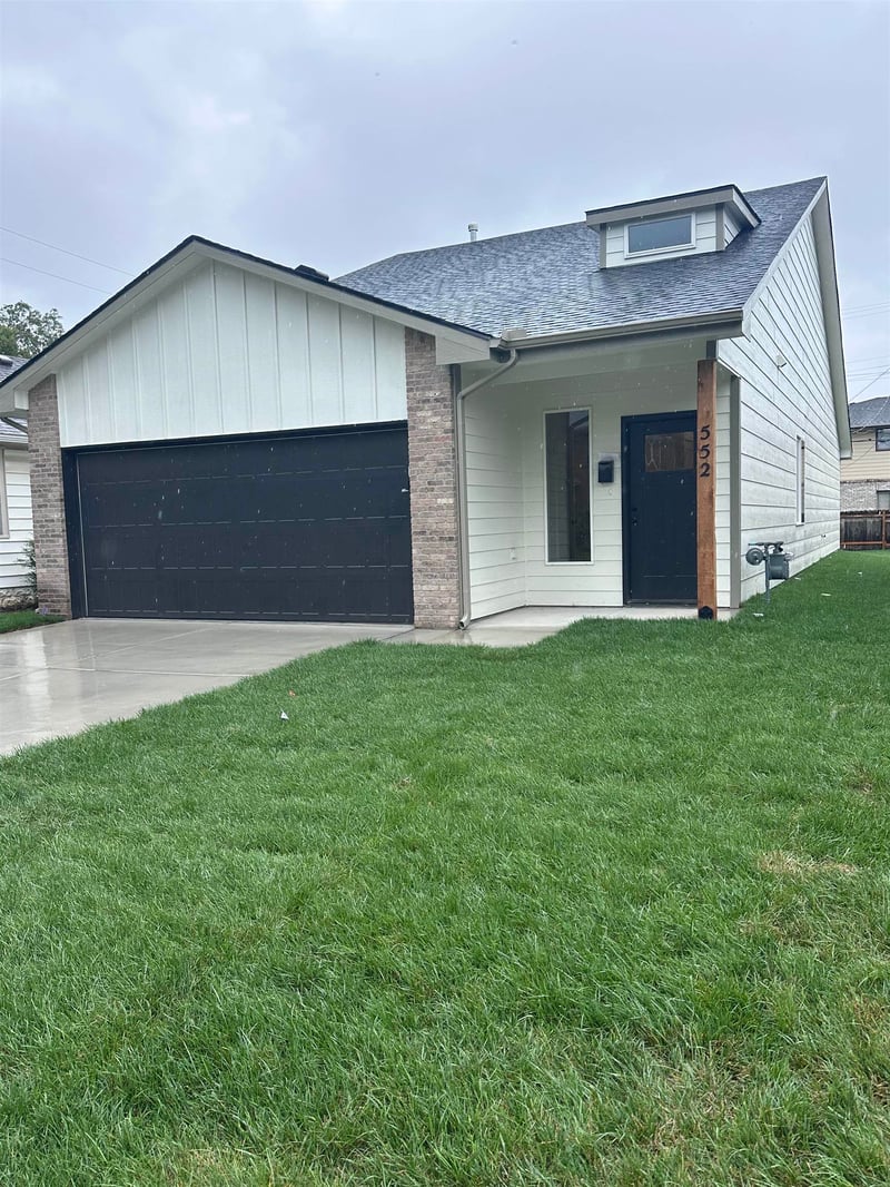 552 N Dellrose Ave, Wichita, KS 67208