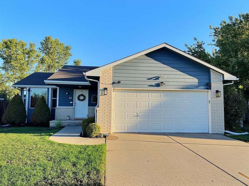 100 Sheffield St, Newton, KS 67114