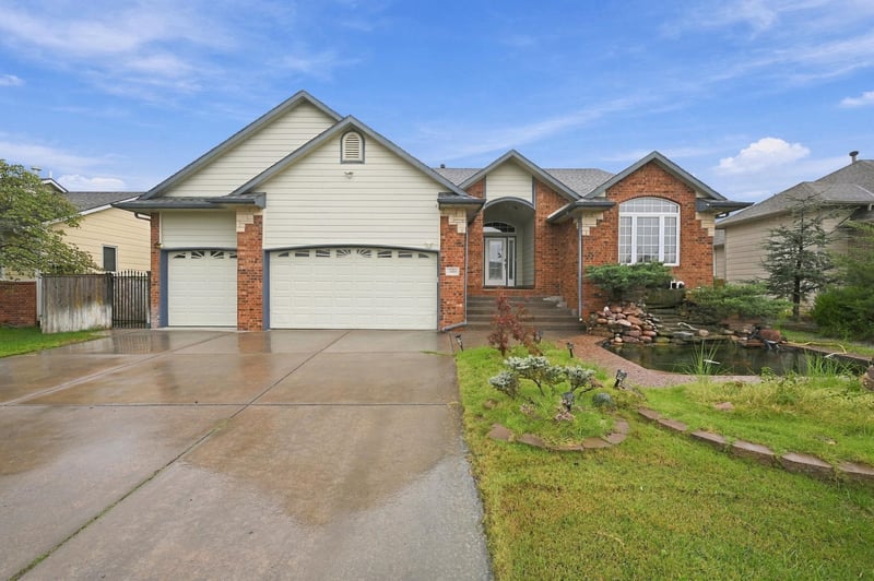 1409 S Shiloh, Wichita, KS 67207