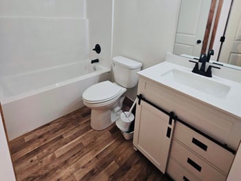 1727 N Main St Units C ad D, Rose Hill, KS 67133