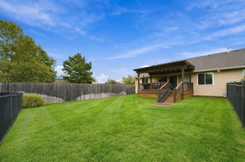2264 N Lakeway Cir, Wichita, KS 67205