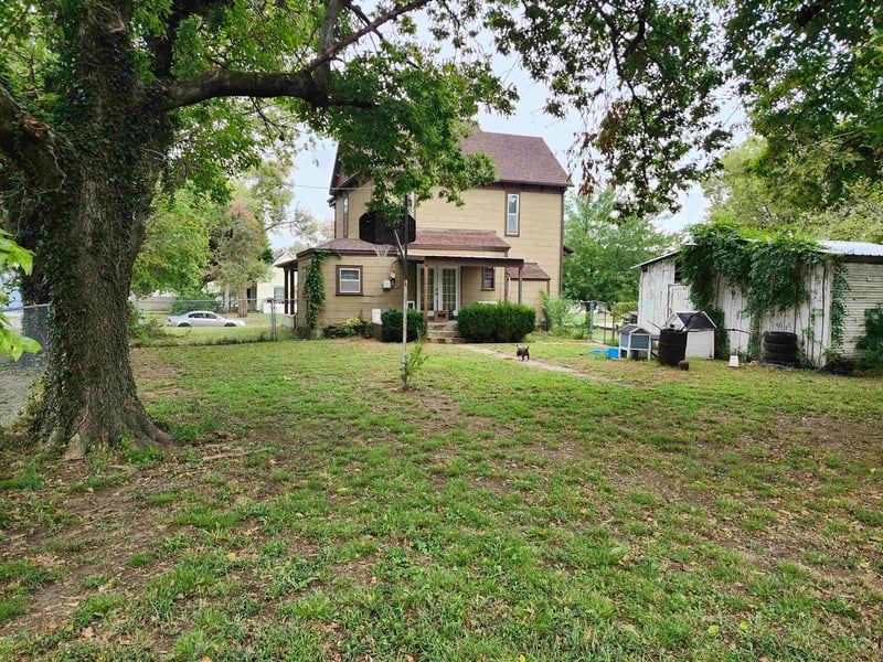 1025 S 2nd, Arkansas City, KS 67005
