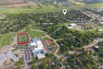 420 N Hillcrest Ave, Haysville, KS 67060