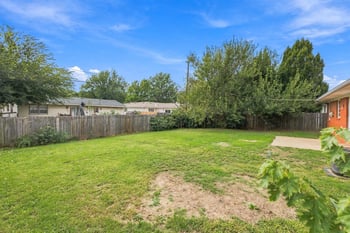 8105 E Clay St, Wichita, KS 67207