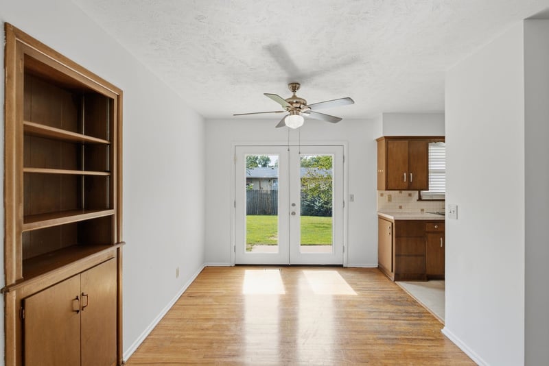 8105 E Clay St, Wichita, KS 67207
