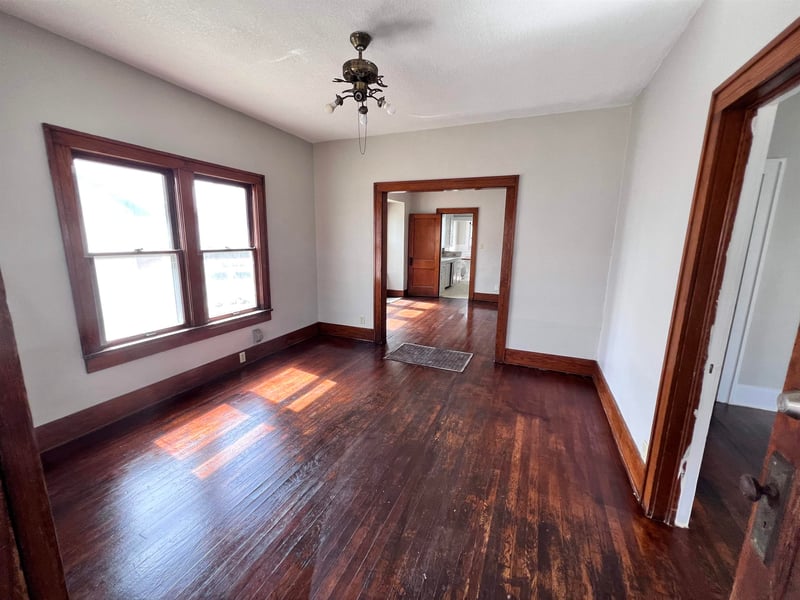 1915 S Topeka Ave, Wichita, KS 67211