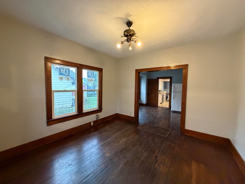 1915 S Topeka Ave, Wichita, KS 67211