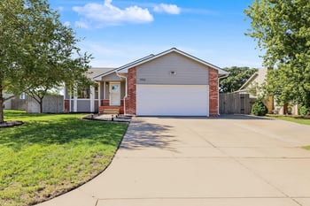 11933 W Central Park Ct, Wichita, KS 67205
