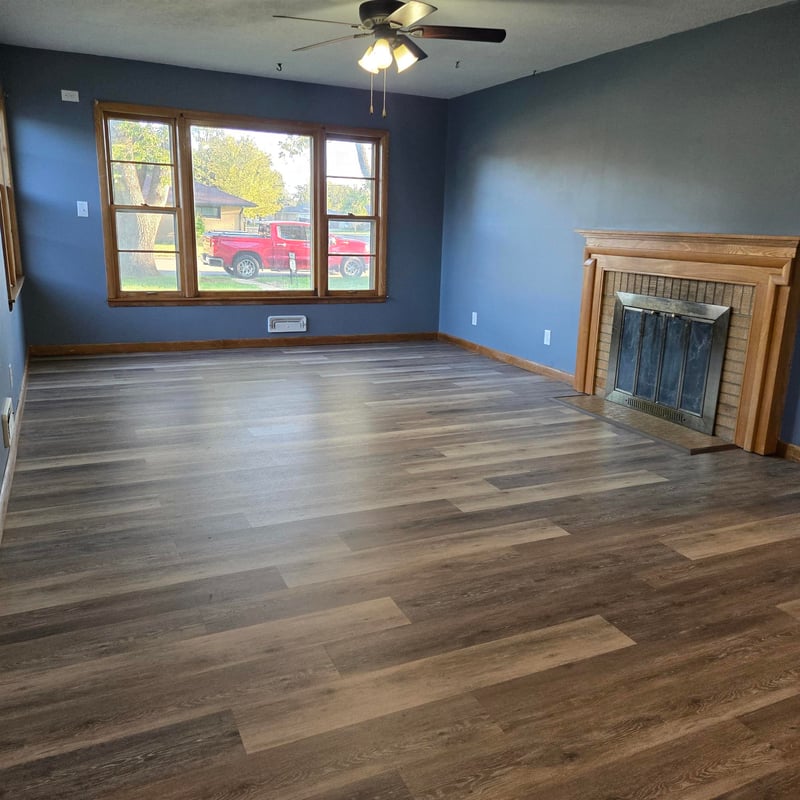 844 E Claflin Ave, Salina, KS 67401
