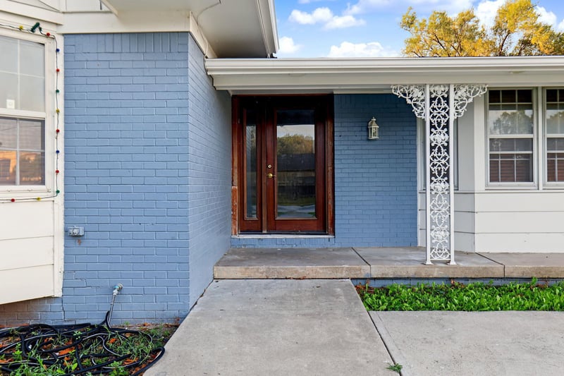 8001 E Mockingbird, Wichita, KS 67207