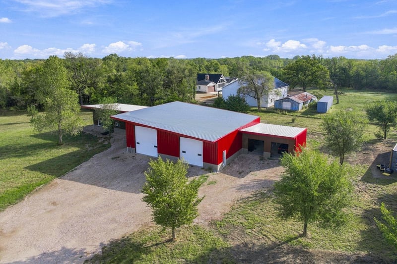 12621 SW 20th St, Benton, KS 67017