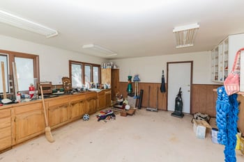615 E 4th St, Newton, KS 67114