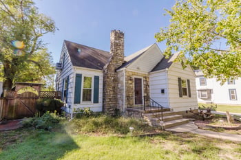 615 E 4th St, Newton, KS 67114