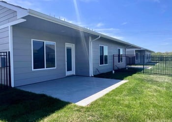 2609 S Flightline Cir, Wichita, KS 67210