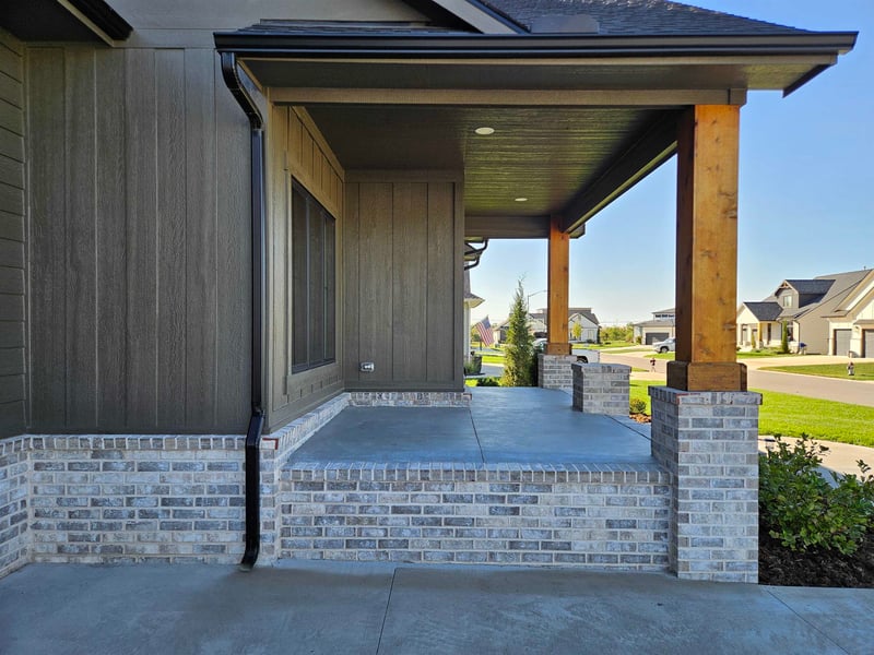 12369 E Woodspring Ct, Wichita, KS 67226