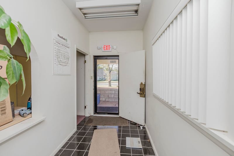 1224 W 6th, El Dorado, KS 67042