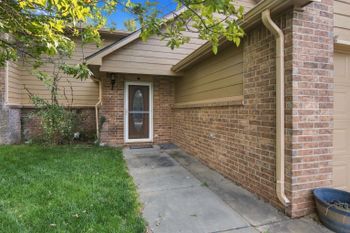 1319 E Spring Cir, Haysville, KS 67060