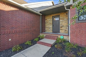 8848 W Westlakes Ct, Wichita, KS 67205