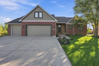 8848 W Westlakes Ct, Wichita, KS 67205