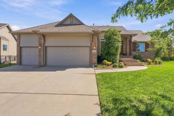 13721 E Camden Chase St, Wichita, KS 67228