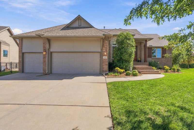13721 E Camden Chase St, Wichita, KS 67228