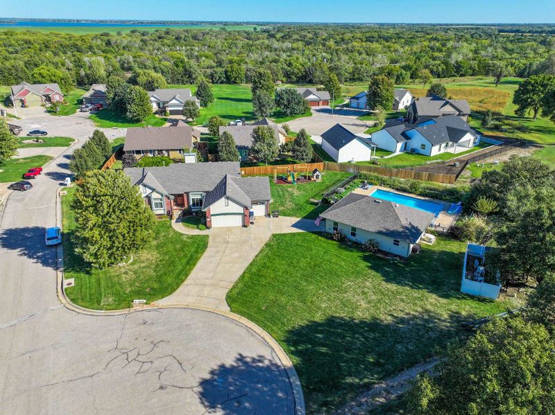 1325 Prairie View Rd, El Dorado, KS 67042